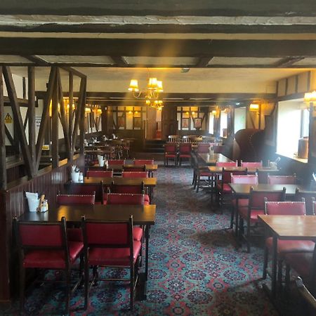 Raleghs Cross Inn Clatworthy Exterior photo