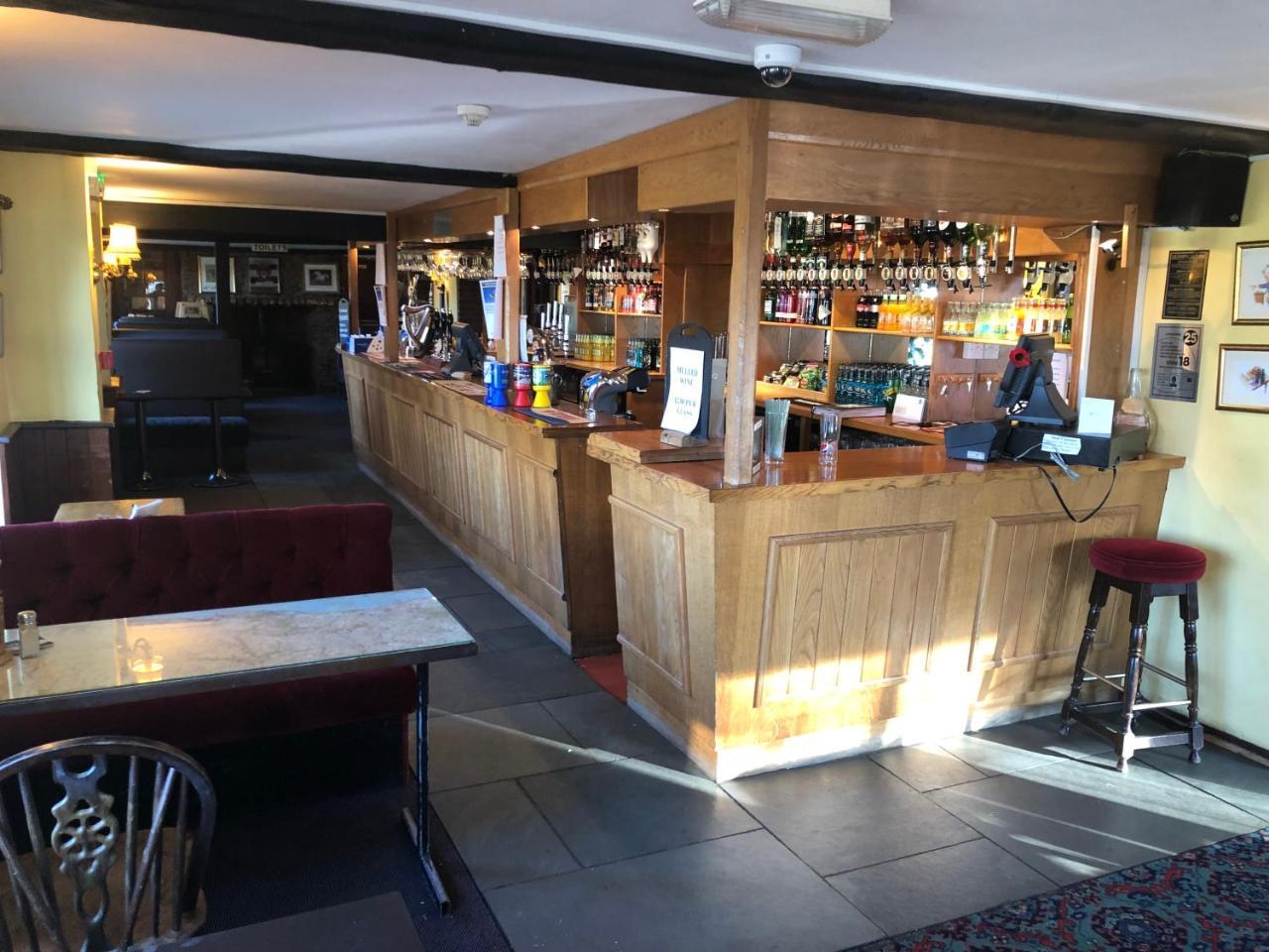 Raleghs Cross Inn Clatworthy Exterior photo